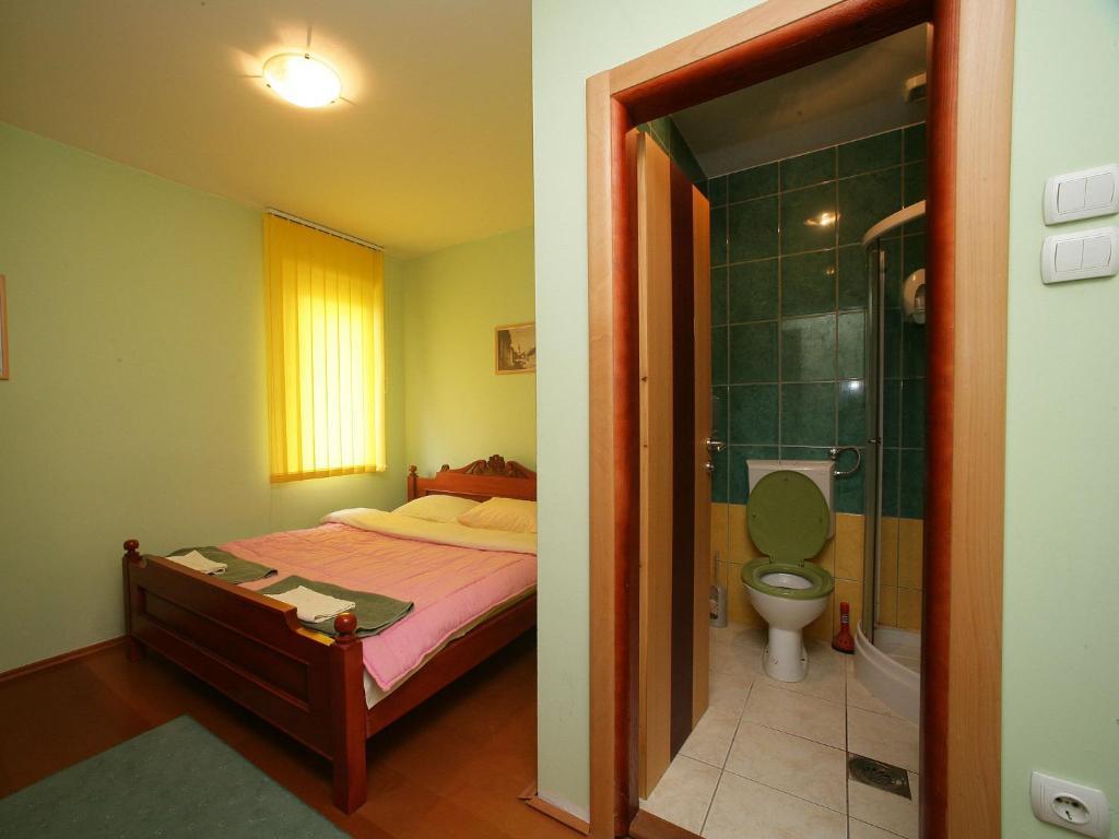סרמסקי קרלובצ'י Villa Belilo 69 חדר תמונה