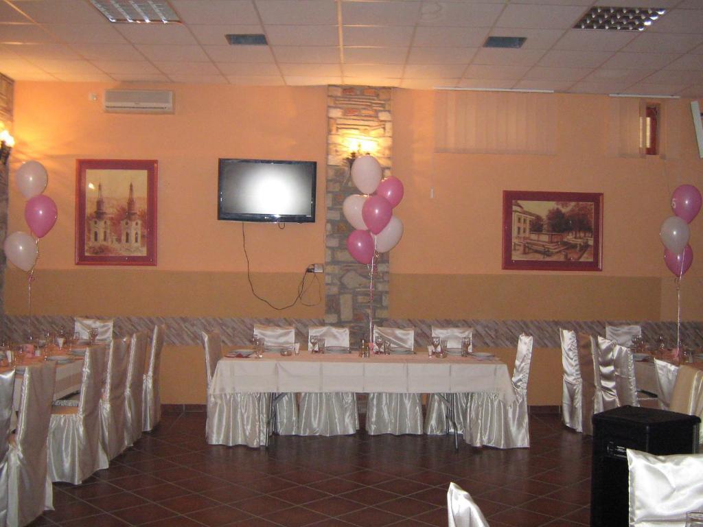 סרמסקי קרלובצ'י Villa Belilo 69 מראה חיצוני תמונה